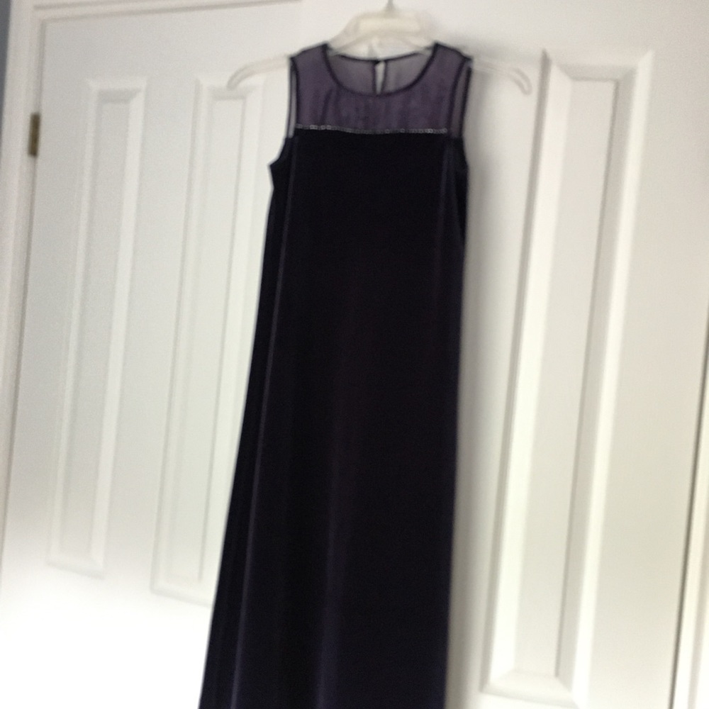 Girls velvet dress